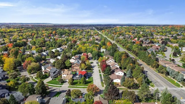 Additional image 35 of 10 Shelbourne Crt