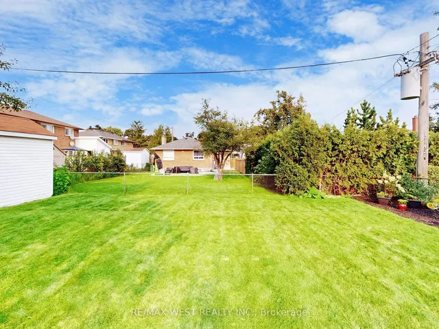 Additional image 22 of 42 Swordbill Dr