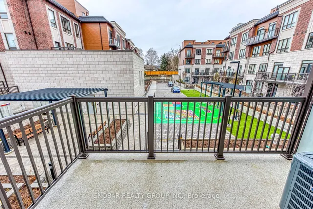 Additional image 17 of 4015 Hickory Dr Unit TH18