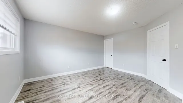 Additional image 26 of 18 Sunny Glen Cres