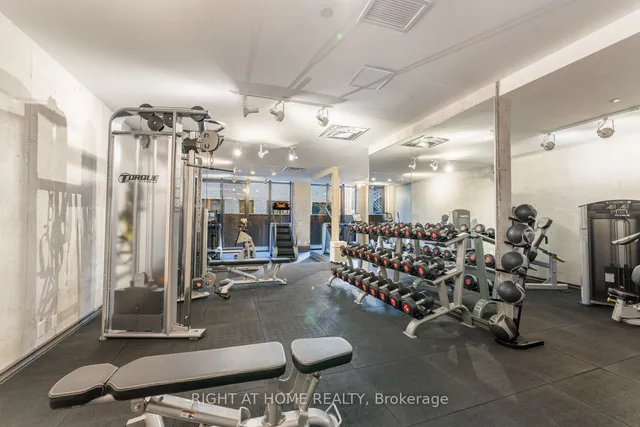 Additional image 25 of 608 Richmond St Unit LPH02