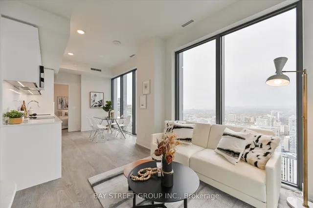 Additional image 16 of 8 Cumberland St Unit 4902