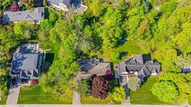 Additional image 2 of 262 ALSCOT Cres