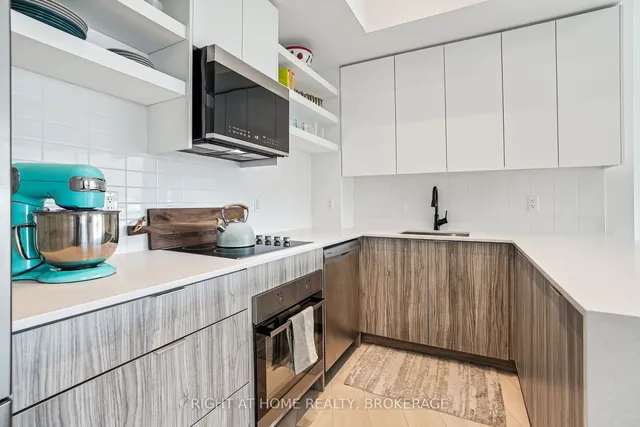 Additional image 16 of 2485 Taunton Rd Unit 436