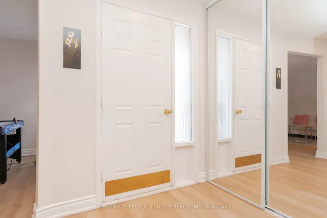 Additional image 5 of 362 Kingsbridge Garden Circ