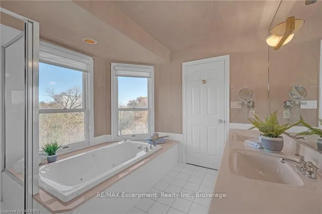 Additional image 22 of 106 FAIRWOOD Pl