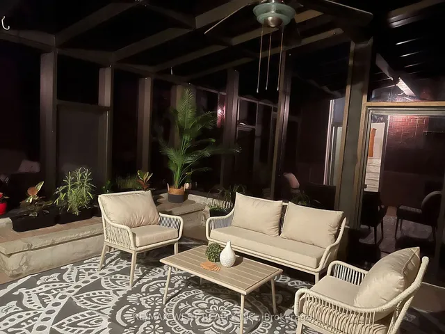 Additional image 21 of 42 Swordbill Dr