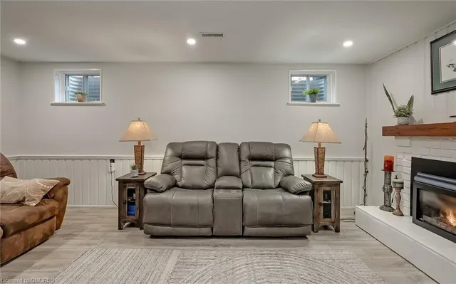 Additional image 40 of 3480 Hannibal Rd