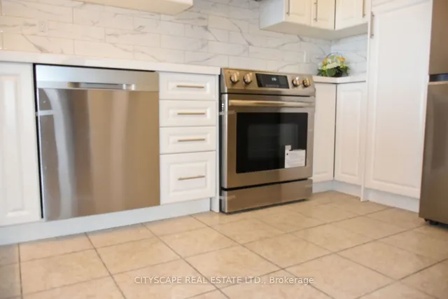 Additional image 9 of 3845 Lakeshore Blvd Unit 1201