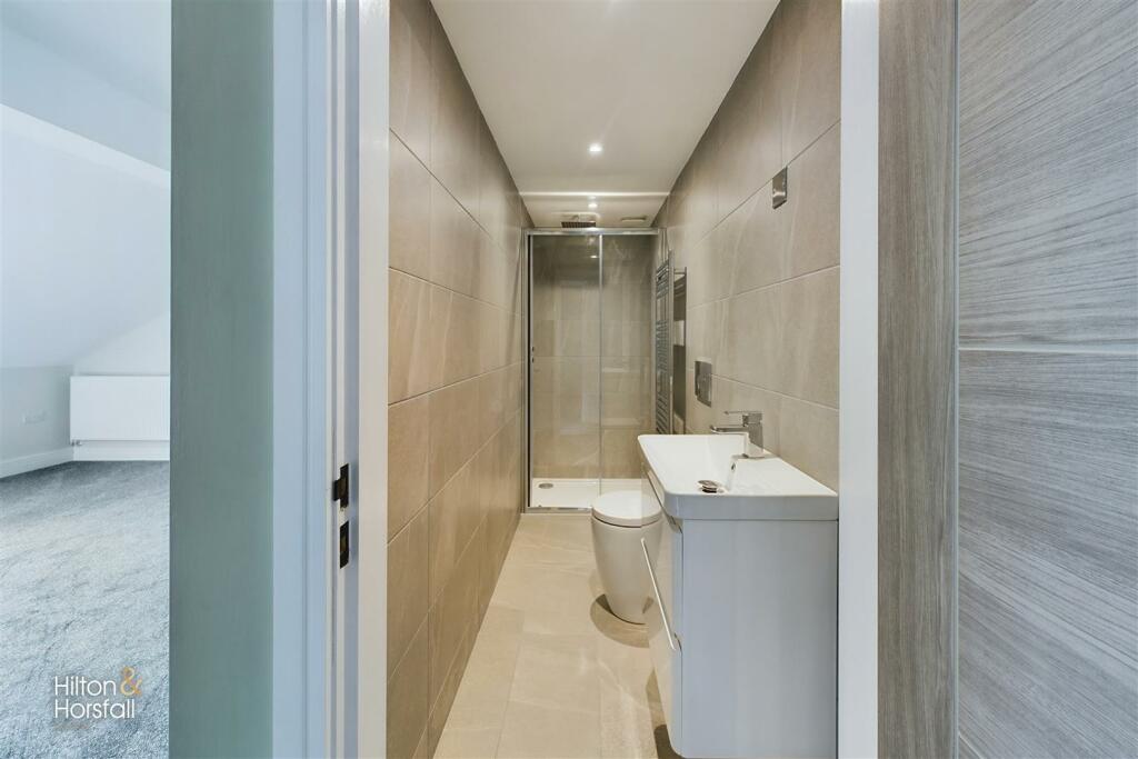 Additional image 26 of Rycroft Dairy, Wheatley Lane Road, Fence