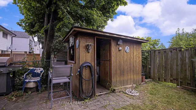 Additional image 37 of 4 Greenfield Sq