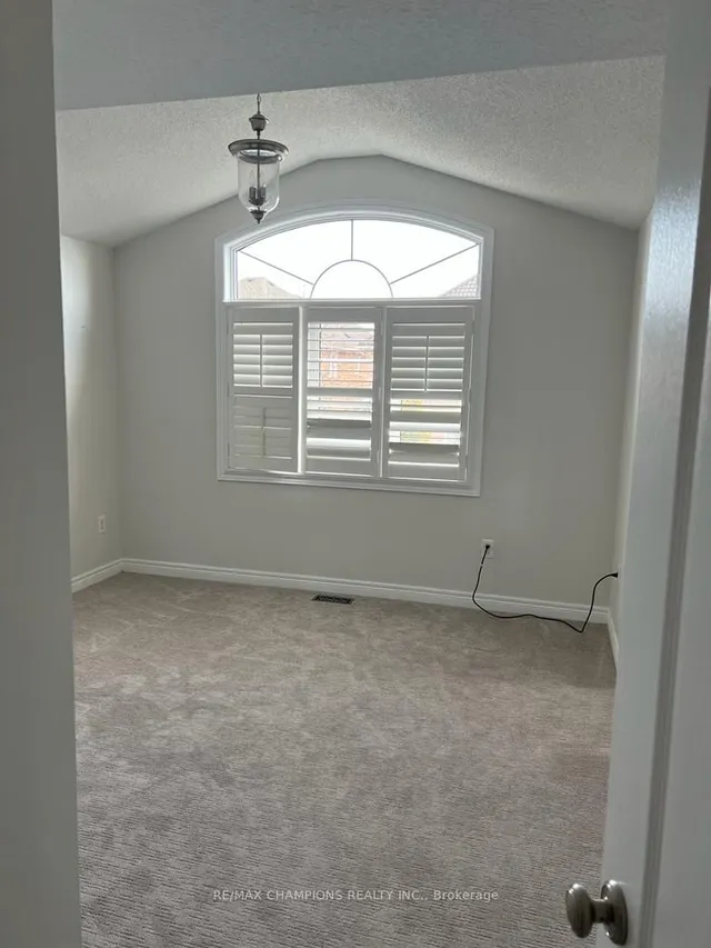 Additional image 8 of 2383 Hilda Dr