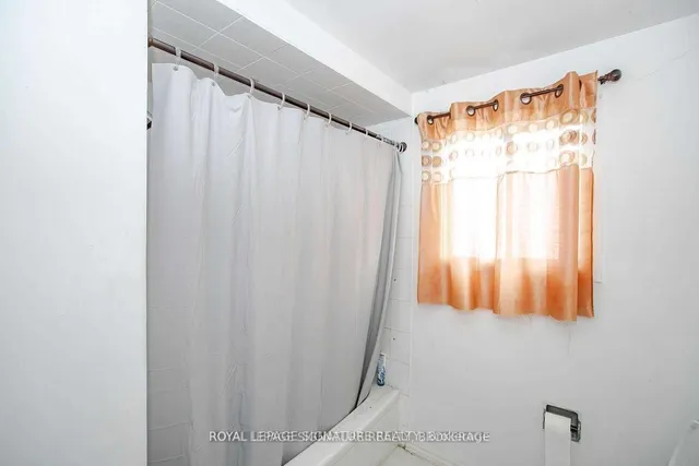 Additional image 24 of 7615 Netherwood Rd