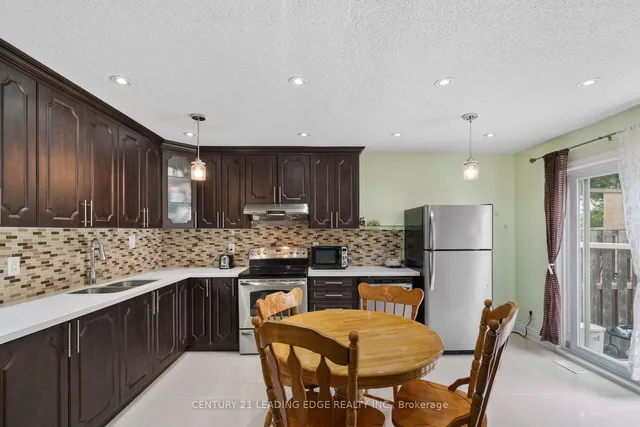 Additional image 8 of 17 Haley Crt