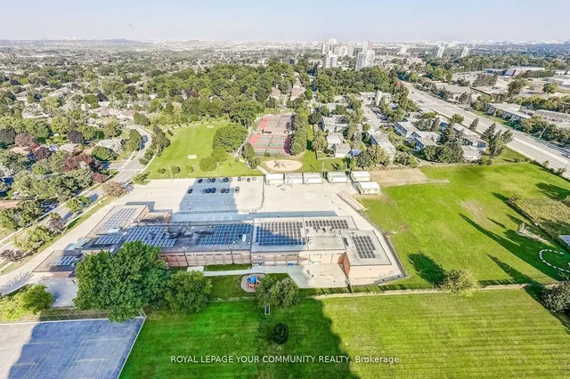 Additional image 31 of 1333 Bloor St Unit 2307