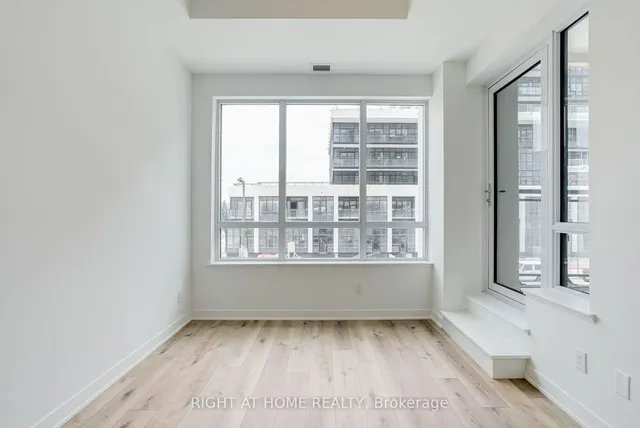 Additional image 11 of 405 Dundas St Unit 215