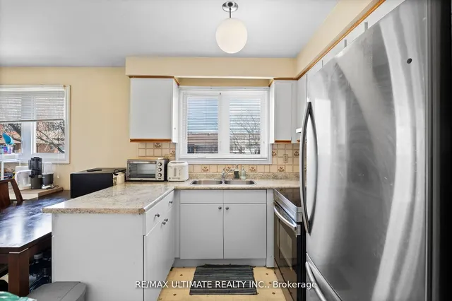 Additional image 11 of 4179 Dursley Cres