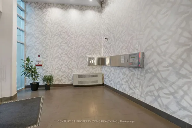 Additional image 31 of 70 Absolute Ave Unit 2508