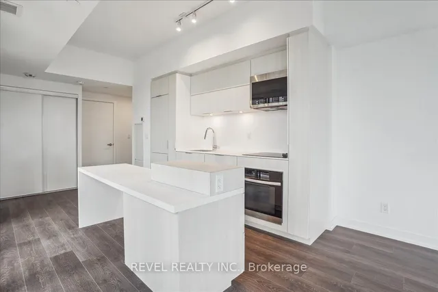 Additional image 14 of 370 Martha St Unit 1910