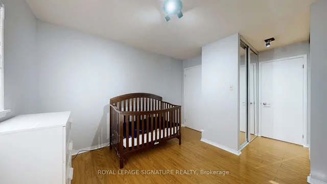 Additional image 19 of 211 Forum Dr Unit 103B