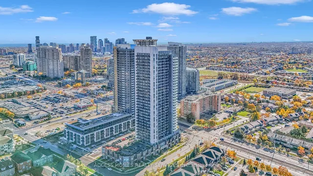 Additional image 31 of 8 Nahani Way Unit 2601