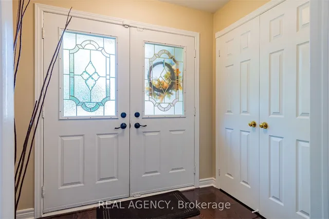 Additional image 4 of 2058 Grand Blvd