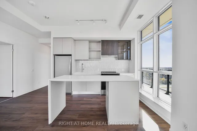 Additional image 16 of 405 Dundas St Unit PH05