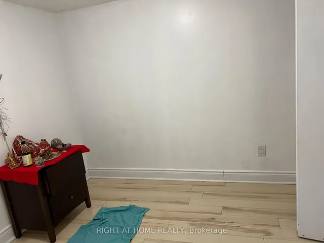 Additional image 19 of 78 Sanford Cres