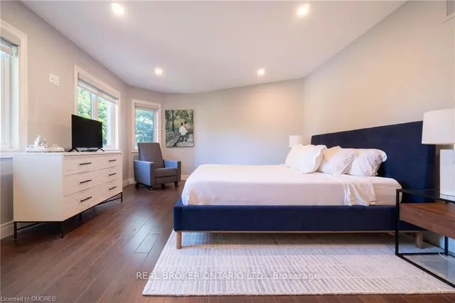 Additional image 17 of 1621 Bayshire Dr