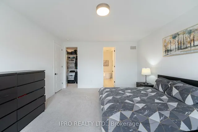 Additional image 26 of 1507 Lakeport Cres