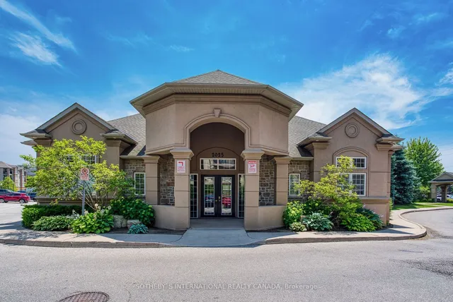 Additional image 20 of 2035 Appleby Line Unit 401