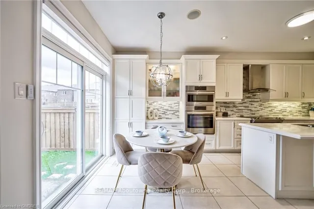 Additional image 10 of 211 SIXTEEN MILE Dr