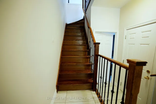 Additional image 15 of 5 Cedar Lake Cres