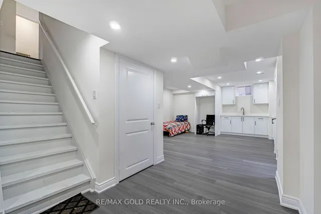 Additional image 30 of 42 Seymour Rd