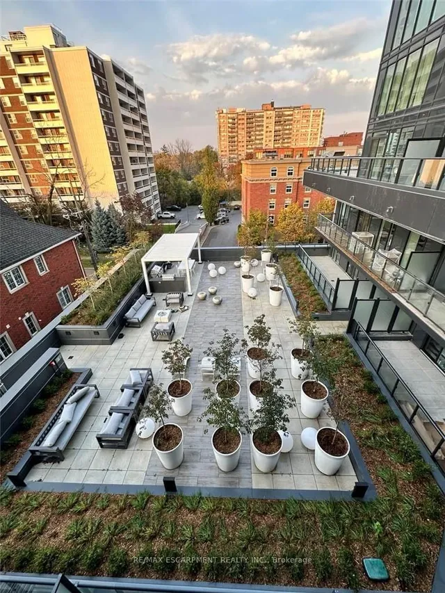 Additional image 35 of 370 MARTHA St Unit 210