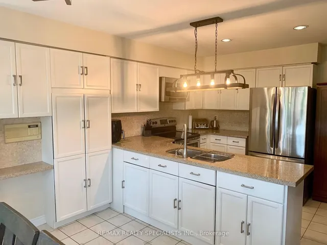 Additional image 12 of 6152 Hardesty Cres