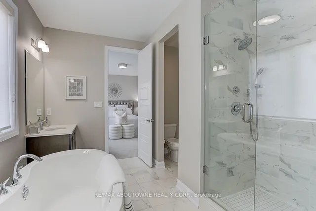 Additional image 29 of 292 Harold Dent Tr