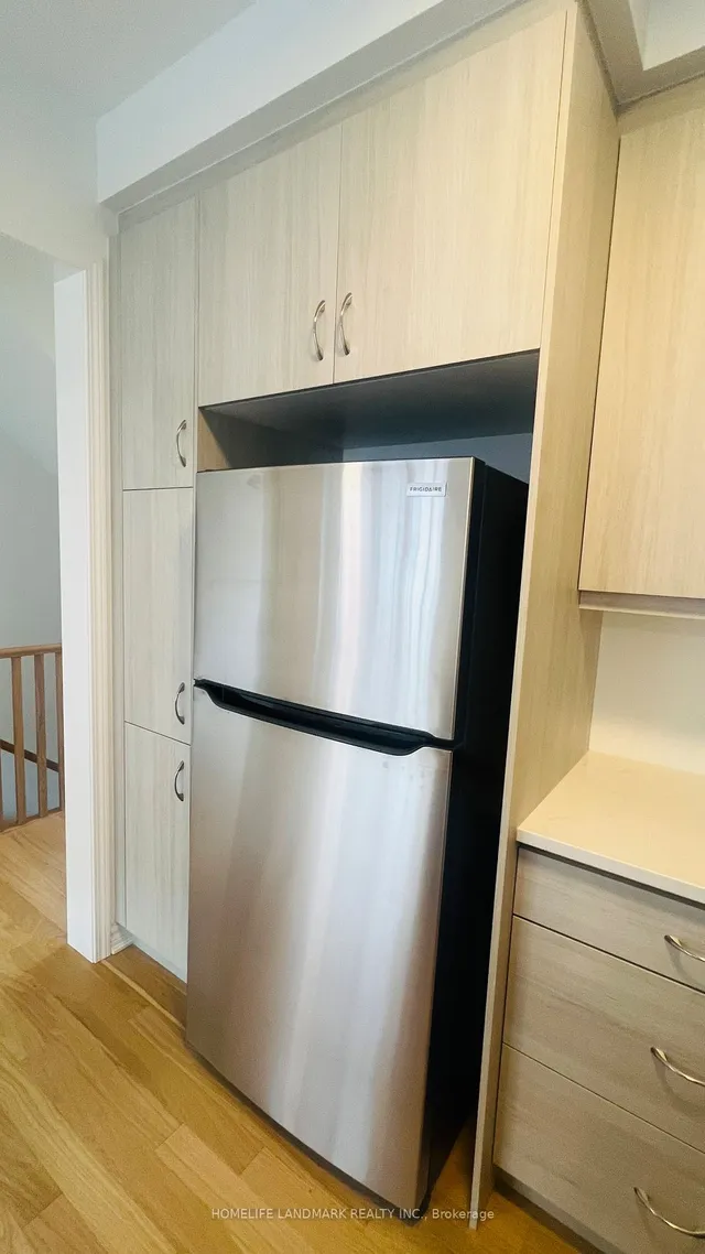 Additional image 14 of 3070 Merrick Rd