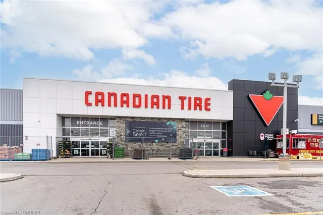 Additional image 32 of 2485 Taunton Rd Unit 433