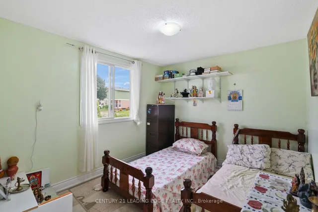 Additional image 15 of 17 Haley Crt