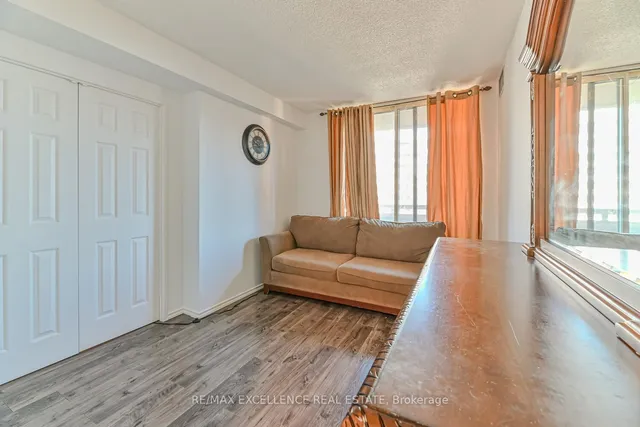Additional image 26 of 5 Lisa St Unit 1002