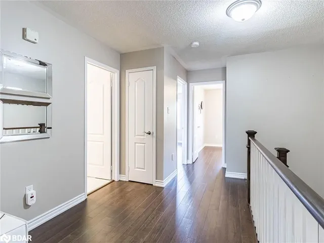 Additional image 25 of 571 Rossellini Dr