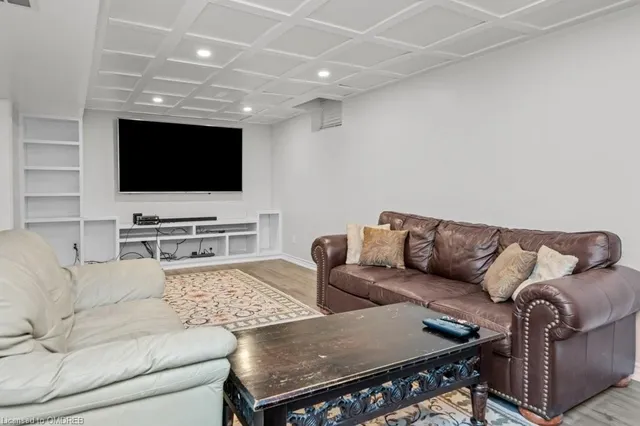 Additional image 39 of 265 River Glen Blvd