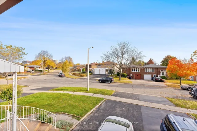 Additional image 23 of 248 Fairglen Ave