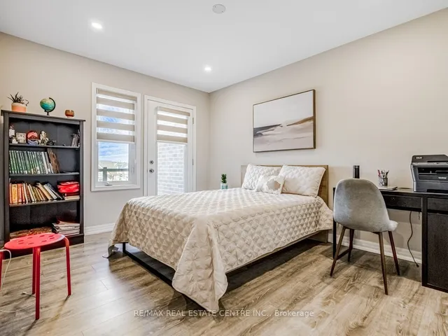 Additional image 21 of 128 Burnhamthorpe Rd