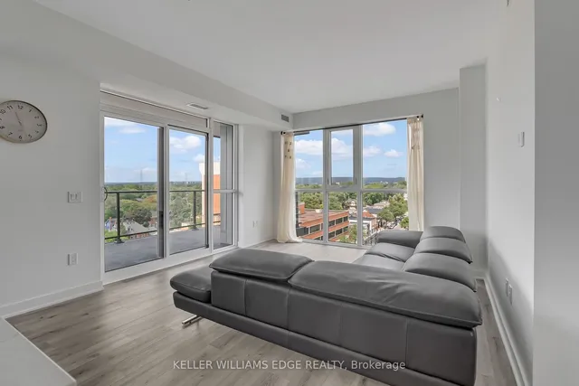 Additional image 3 of 2007 James St Unit 707