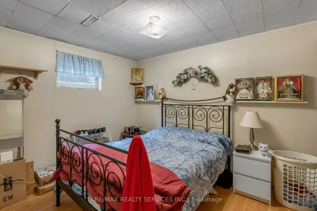 Additional image 32 of 17 Newlyn Cres