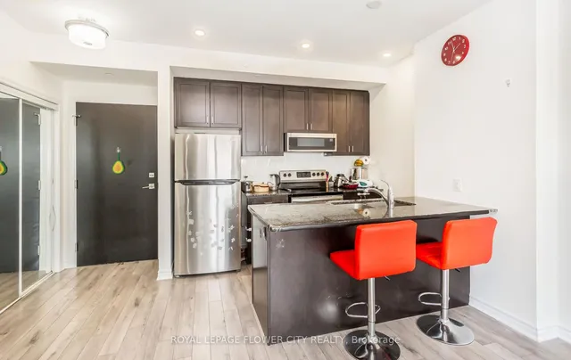Additional image 5 of 200 Lagerfeld Dr Unit 521