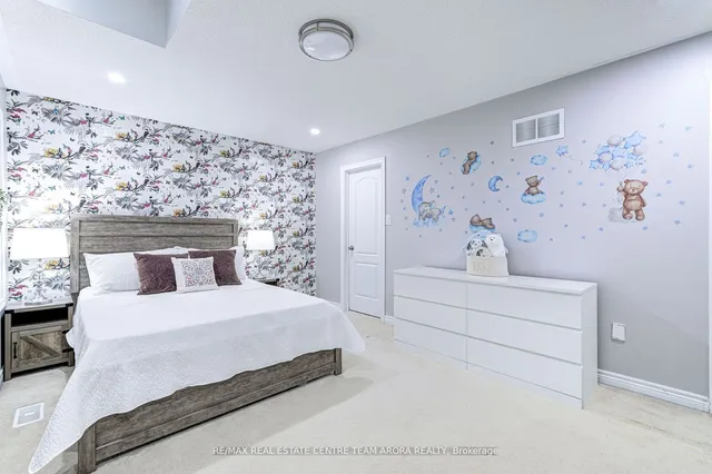 Additional image 26 of 17 Junetown Circ