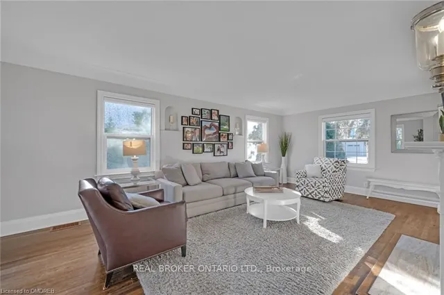 Additional image 7 of 883 Forest Glen Ave